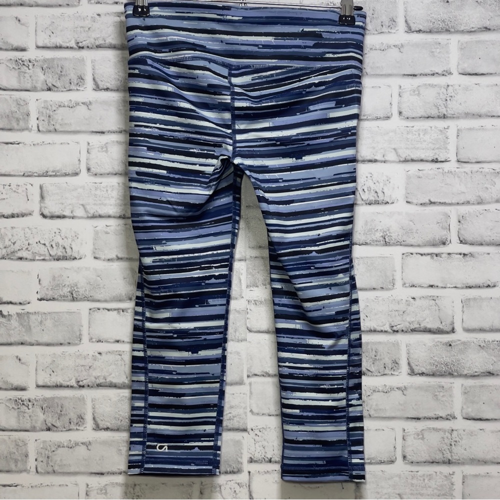 Gap Fit GFast Capris/Crop Strip Leggings Extra Small - Picture 2 of 9